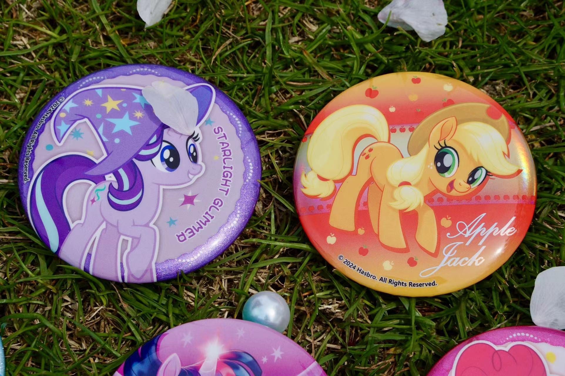My Little Pony Peripheral Badge - Stellar Cards